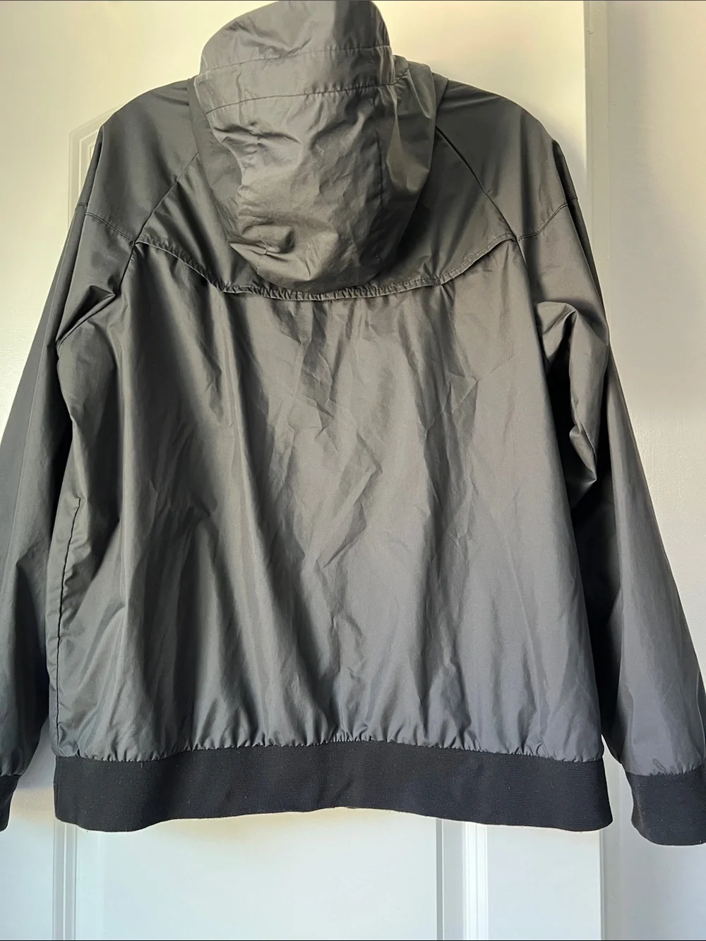 Nike Kids/ Women’s Black Hooded Windbreaker with White Logo